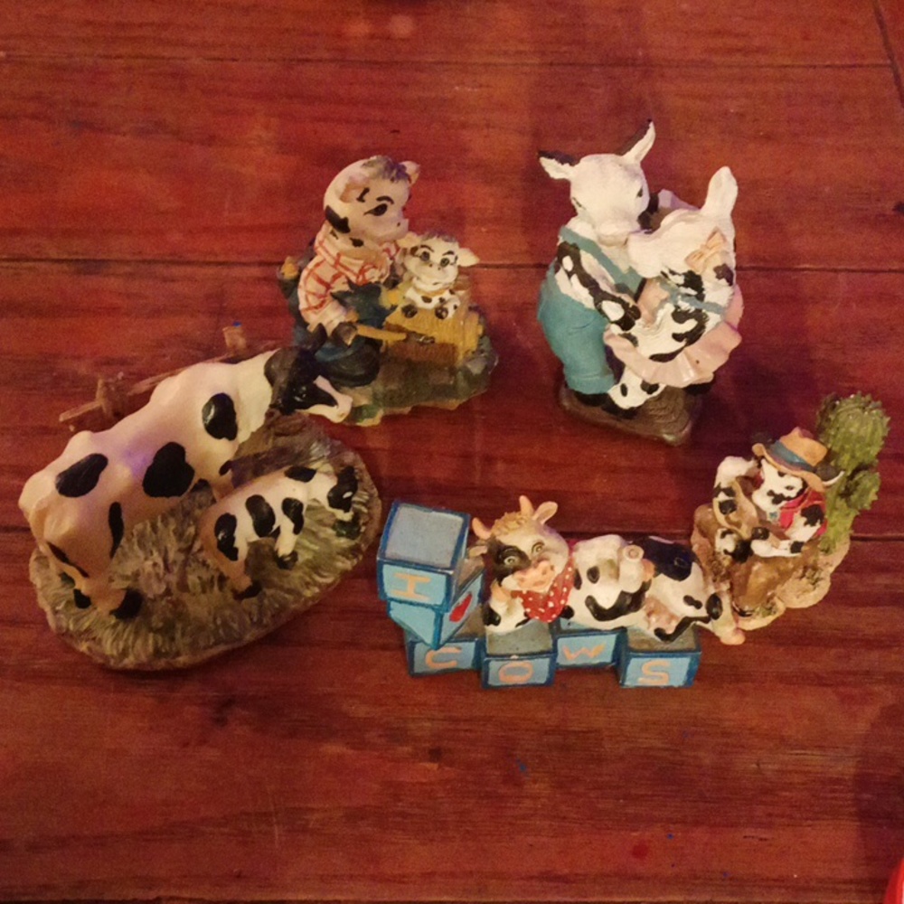 Cow figurines